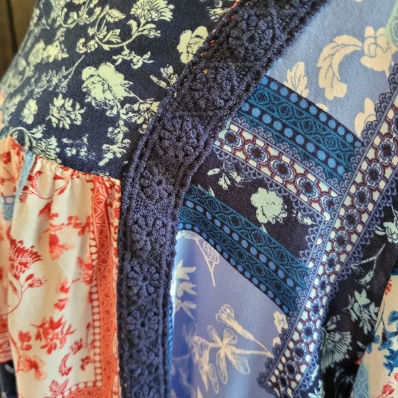 EST. 1946 Patchwork Blouse Size M - Picture 5 of 7